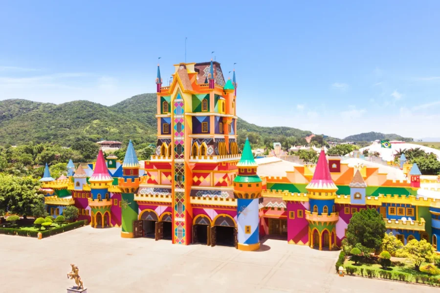 Translado Ida e Volta para o Beto Carrero Word (saída de Florianópolis) – By Top Turismo