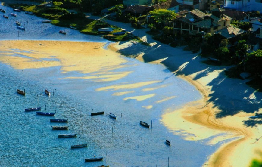 Encantos do Sul: Passeio Guarda do Embaú (Saída de Florianópolis) – By Itaguasul Turismo