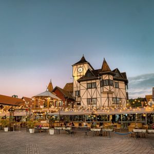 Vale Europeu: Blumenau e Pomerode (Saída de Florianópolis) – By Itaguasul Turismo