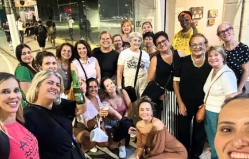 Guia de Turismo em Florianópolis: trilhas, city tour e experiências na natureza -By Anne Sem Limites