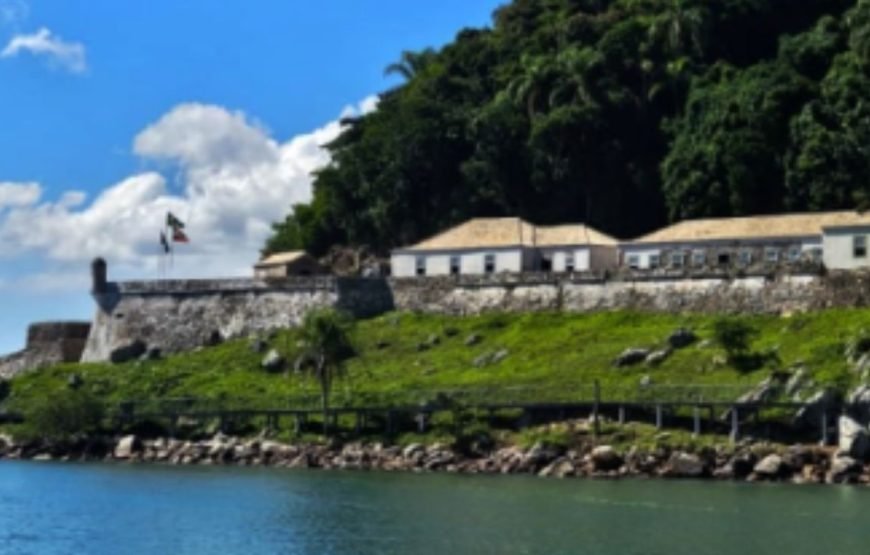 Passeio de Barco Pirata: roteiro Ilhas Tropicais em Florianópolis – By Scuna Sul