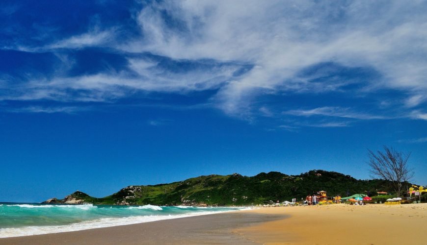 Florianópolis e suas 42 praias: um destino para todos os estilos de viajantes