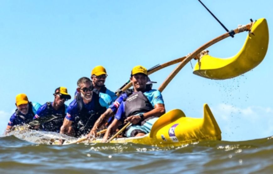 Passeio de Canoa Havaiana nas Piscinas Naturais da Barra da Lagoa – By Kanaloa Vaa