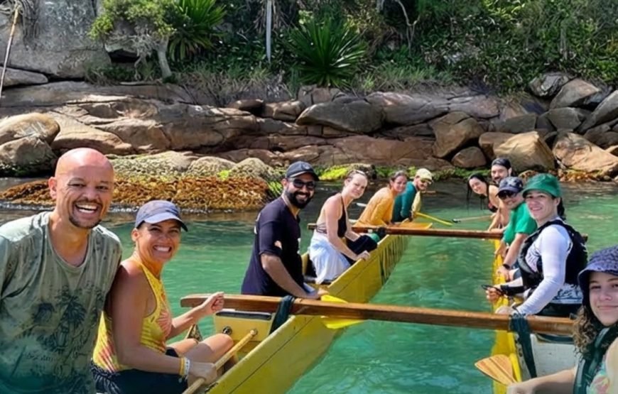 Passeio de Canoa Havaiana nas Piscinas Naturais da Barra da Lagoa – By Kanaloa Vaa