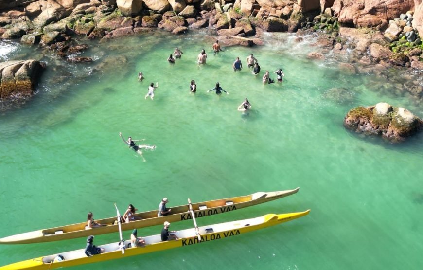Passeio de Canoa Havaiana nas Piscinas Naturais da Barra da Lagoa – By Kanaloa Vaa