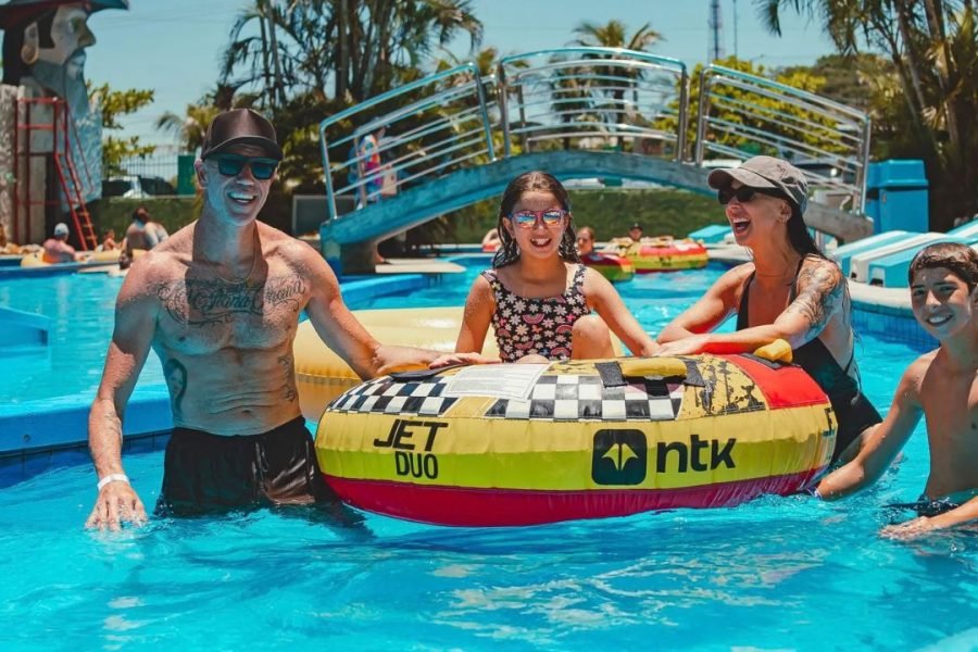 Ingressos Água Show Park: O parque aquático mais amado de SC
